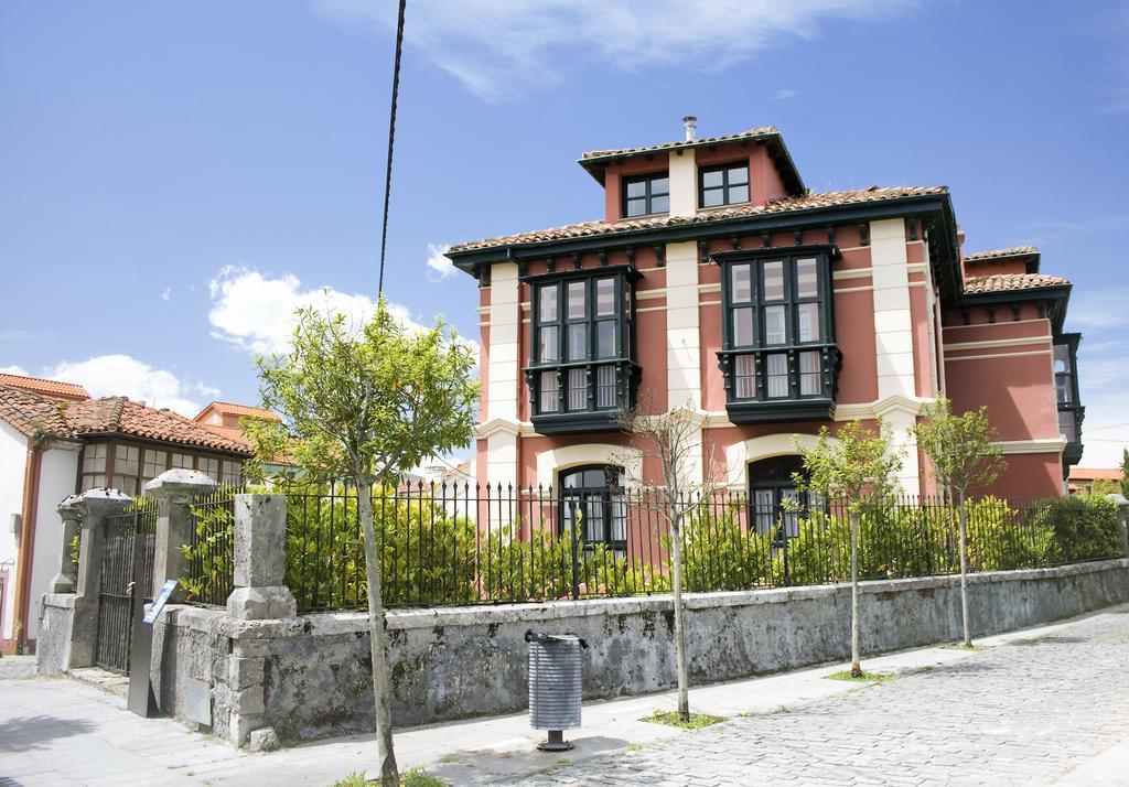 Apartamentos Turísticos La Solana Colombres Exterior foto